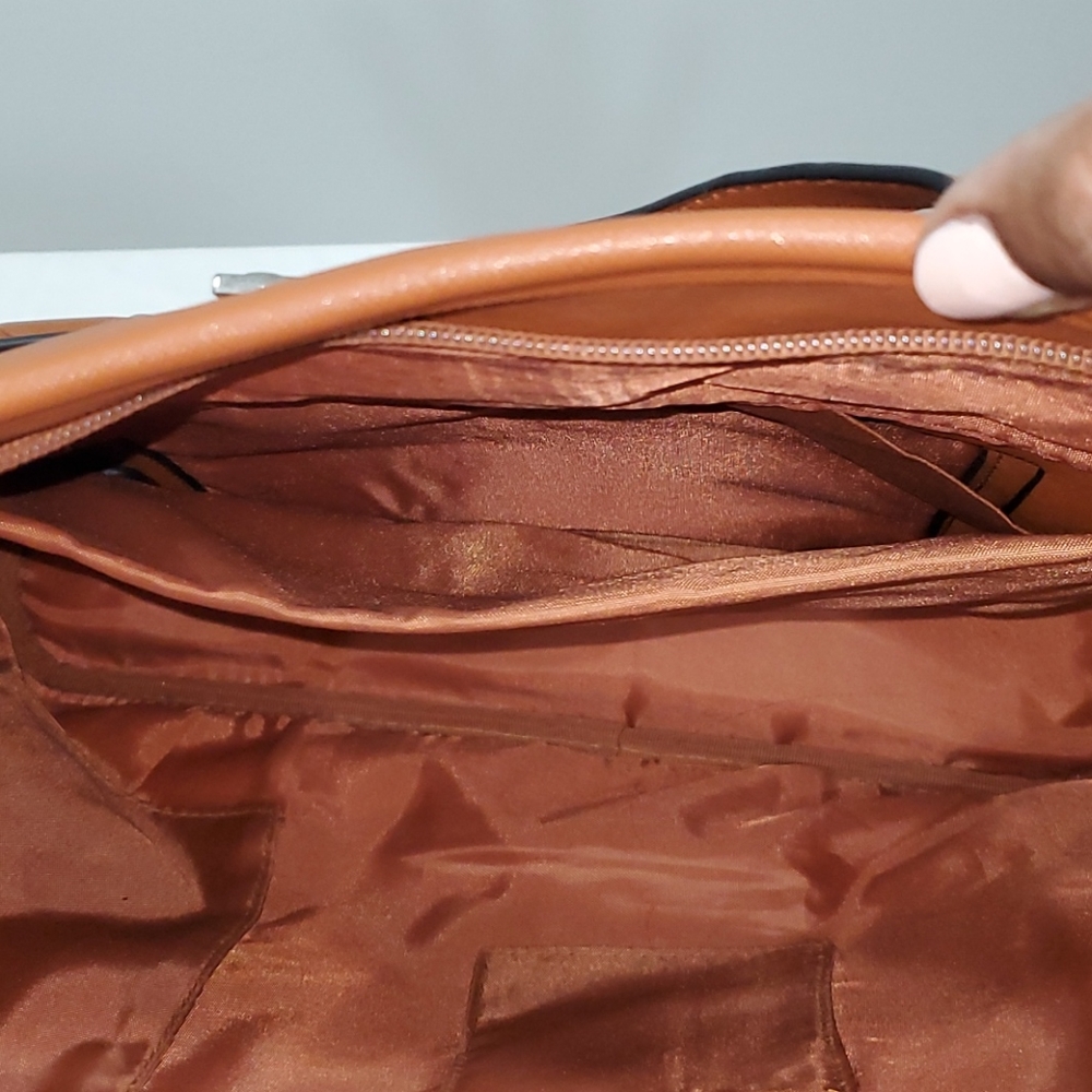 Joy Mangano Rfid Tablet Pocketbook - image 7